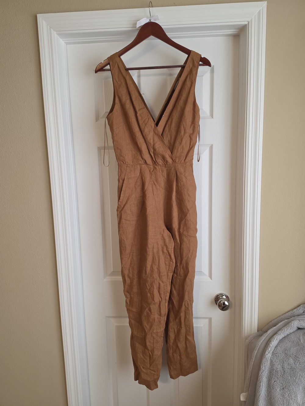 Nordstrom Rust Brown Sleeveless V-Neck Jumpsuit